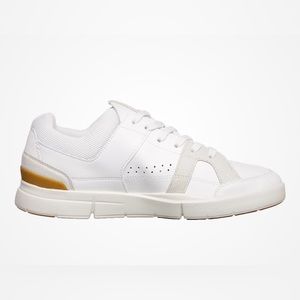 ON Running The Roger Clubhouse in White/ Bronze size W8.5